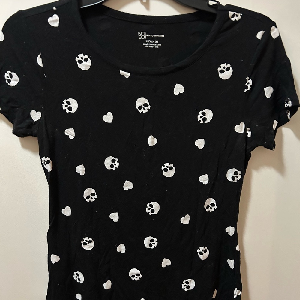 No Boundaries Black Graphic Tee Short Sleeve